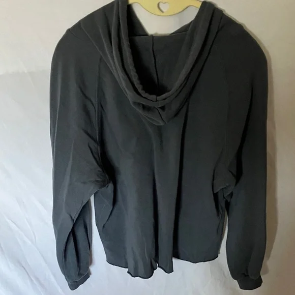 Grayson/Threads: Charcoal Cropped Sweatshirt- S - Picture 7 of 16